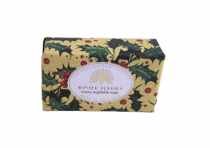 ENGLISH SOAP Luxury Handmade vegetable Soap "Winter Berries" Badeseife 190g