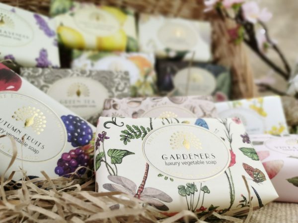 English Soap Jubiläumsseife Grüner Tee Handgefertigte Luxusseife "Green Tea" Badeseife 190g – Bild 5