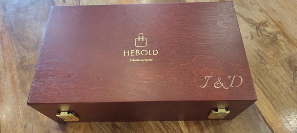 Hebold Schuhmacherei Schuhputzkasten  10-teilig mit Burgol - Nubukpflege und Raulederpflegemittel  inclusive Gravur – Bild 12