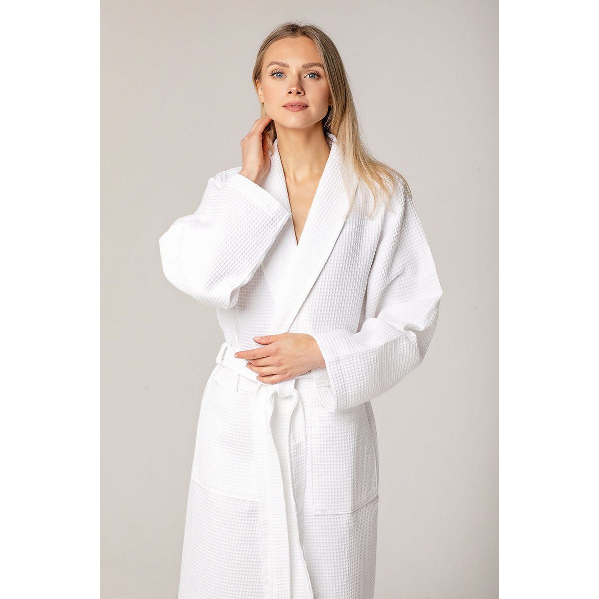 Kos Bathrobe White – Bild 3