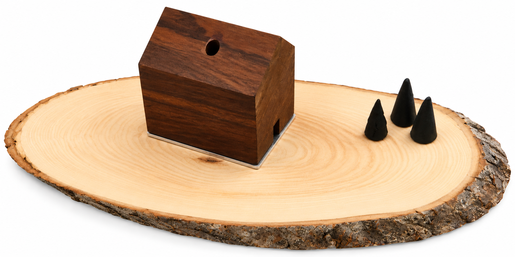 Design im Dorf Räucherhäuschen Räuchereiche mit Naturholzscheibe – optional mit Gravur – Bild 2